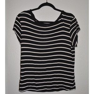Striped Black & White Stretchy Short Sleeve Shirt